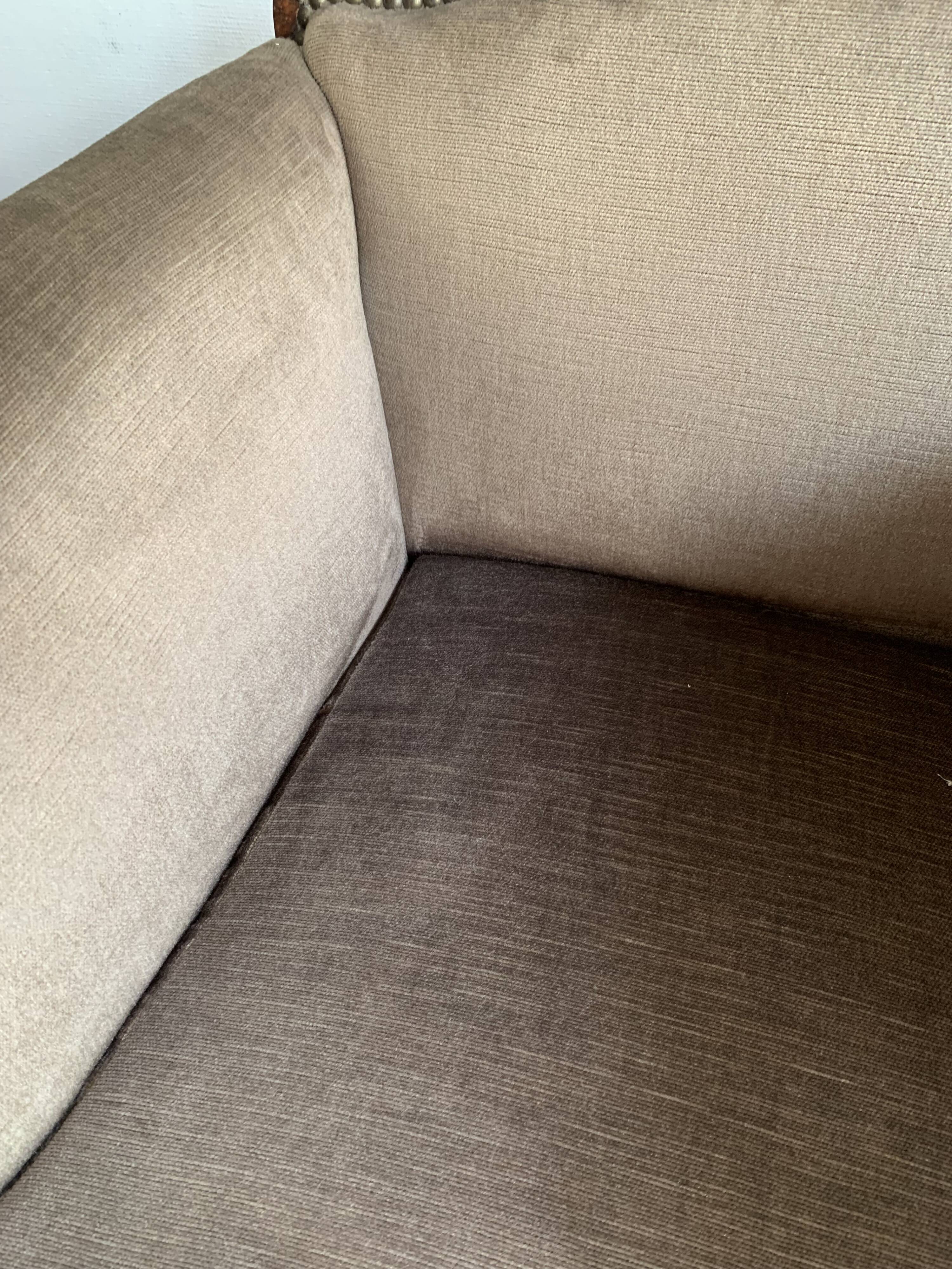 Art Deco armchair in taupe velvet, 1920/30