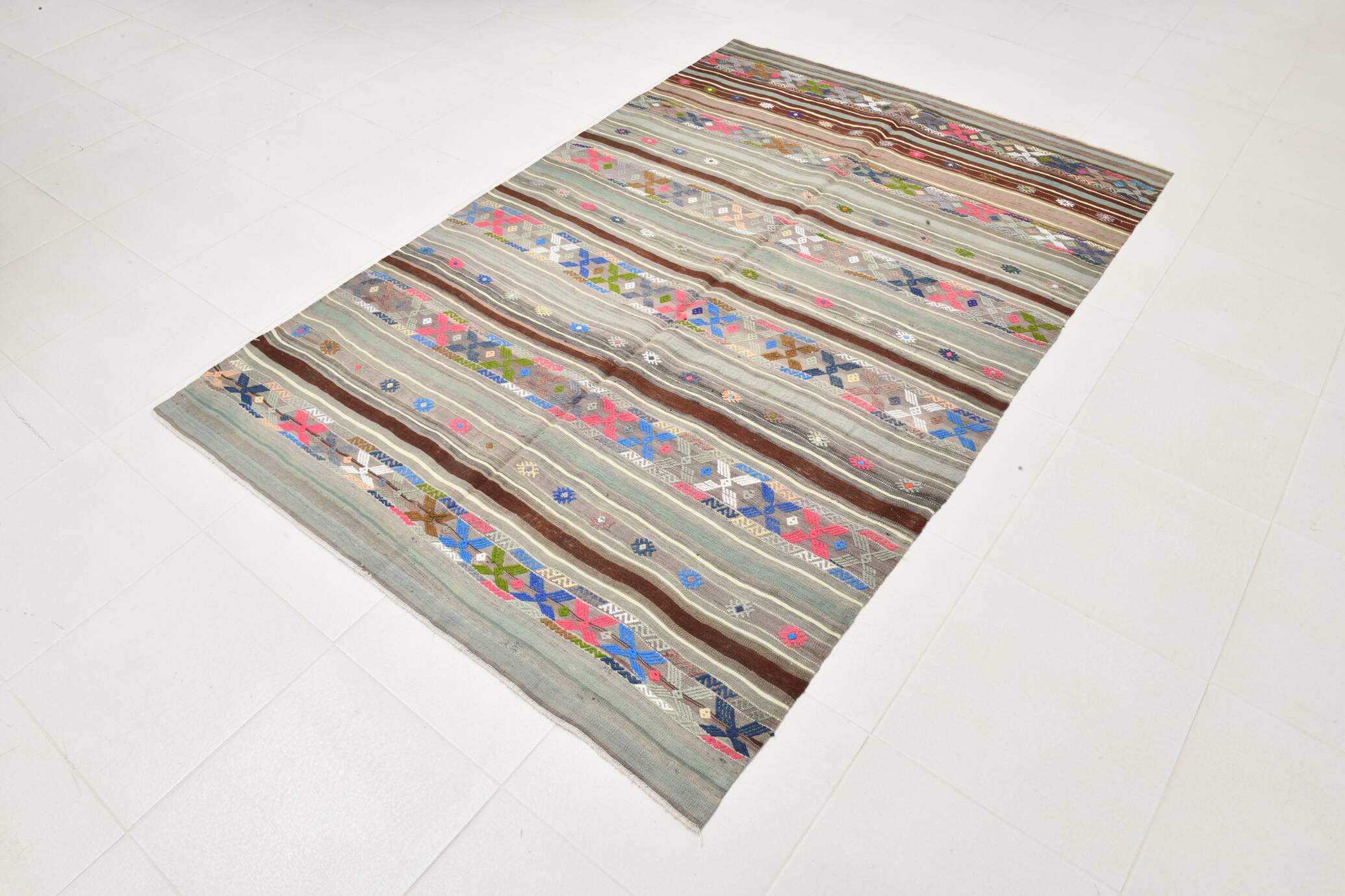 Grey & Brown Modern Mid Century Vintage Kilim Rug, 147x218 Cm