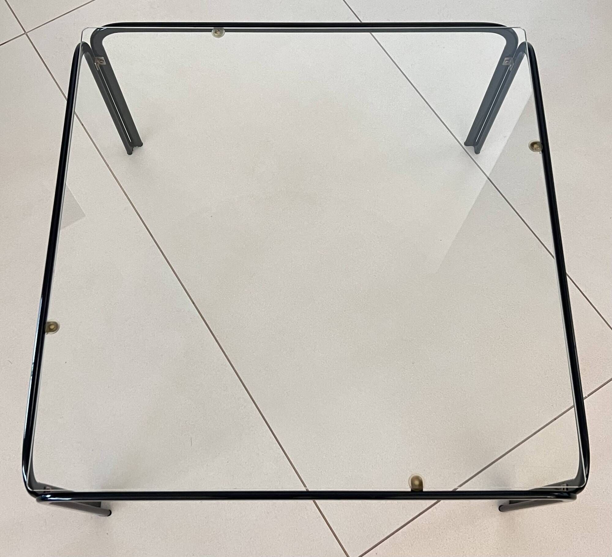 Large coffee table in glass and metal, Italy 1970s.