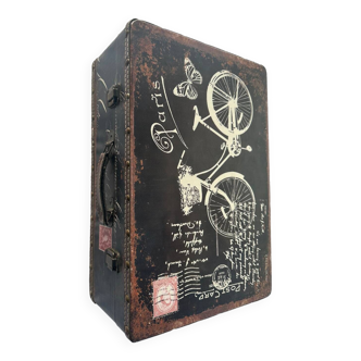 Vintage suitcase “Paris” decor