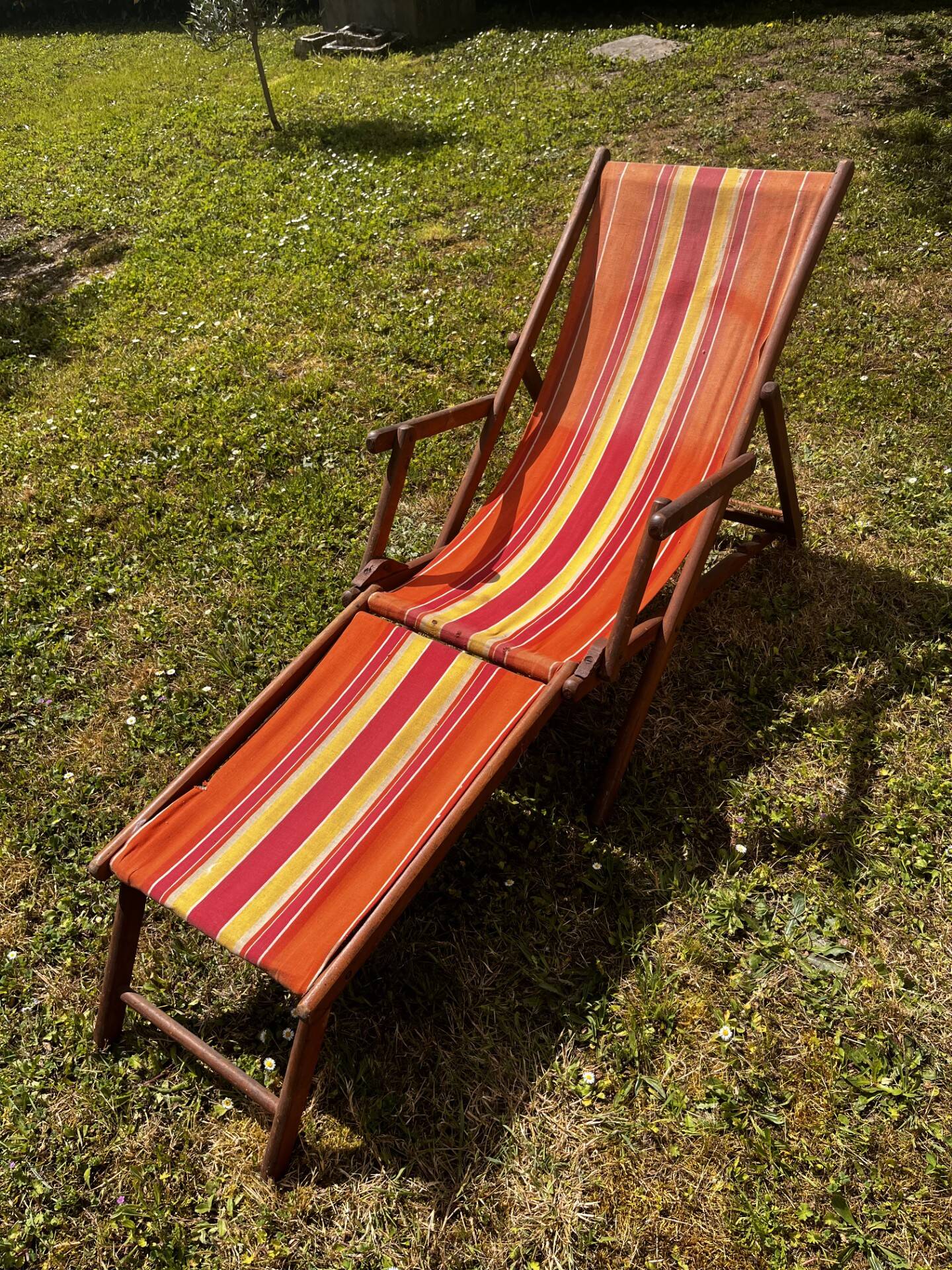 Old deckchair