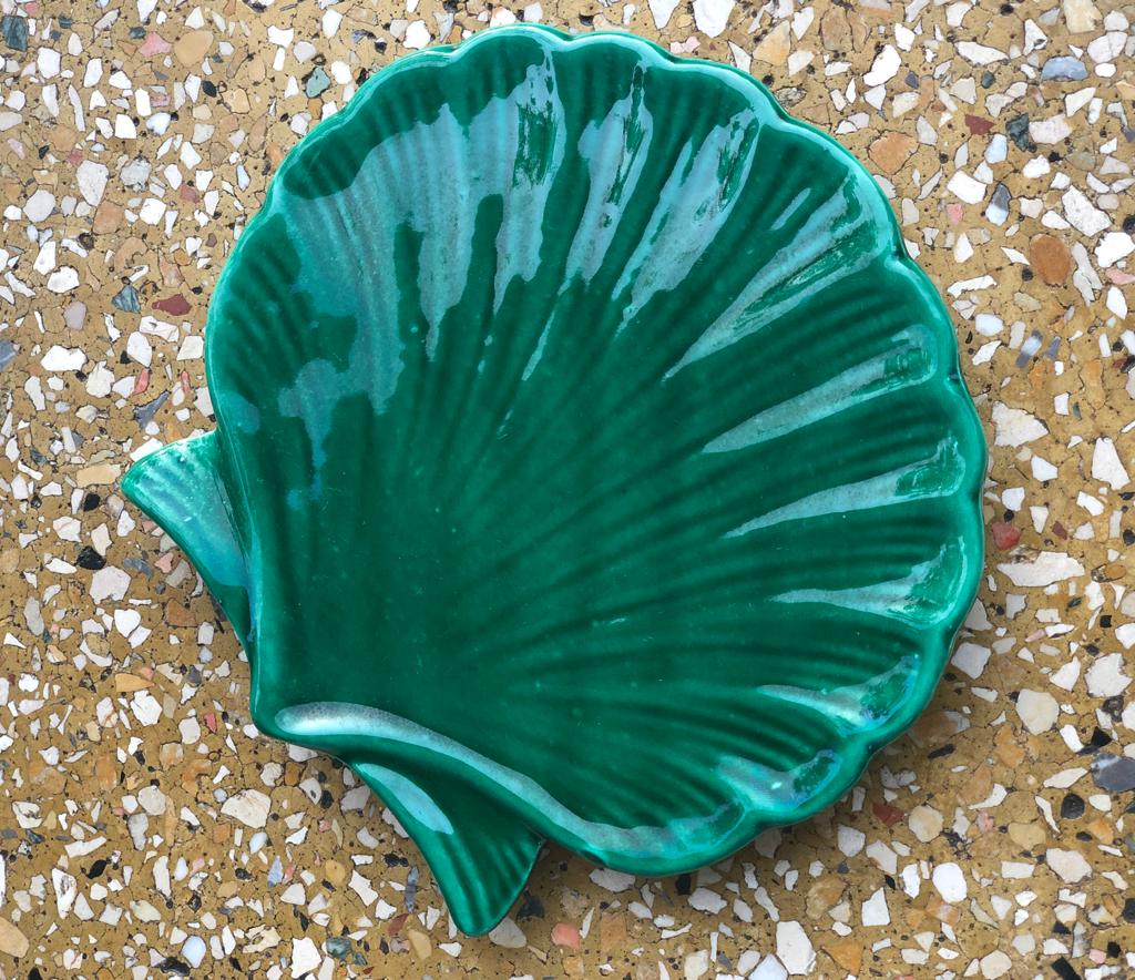 Seashell plate