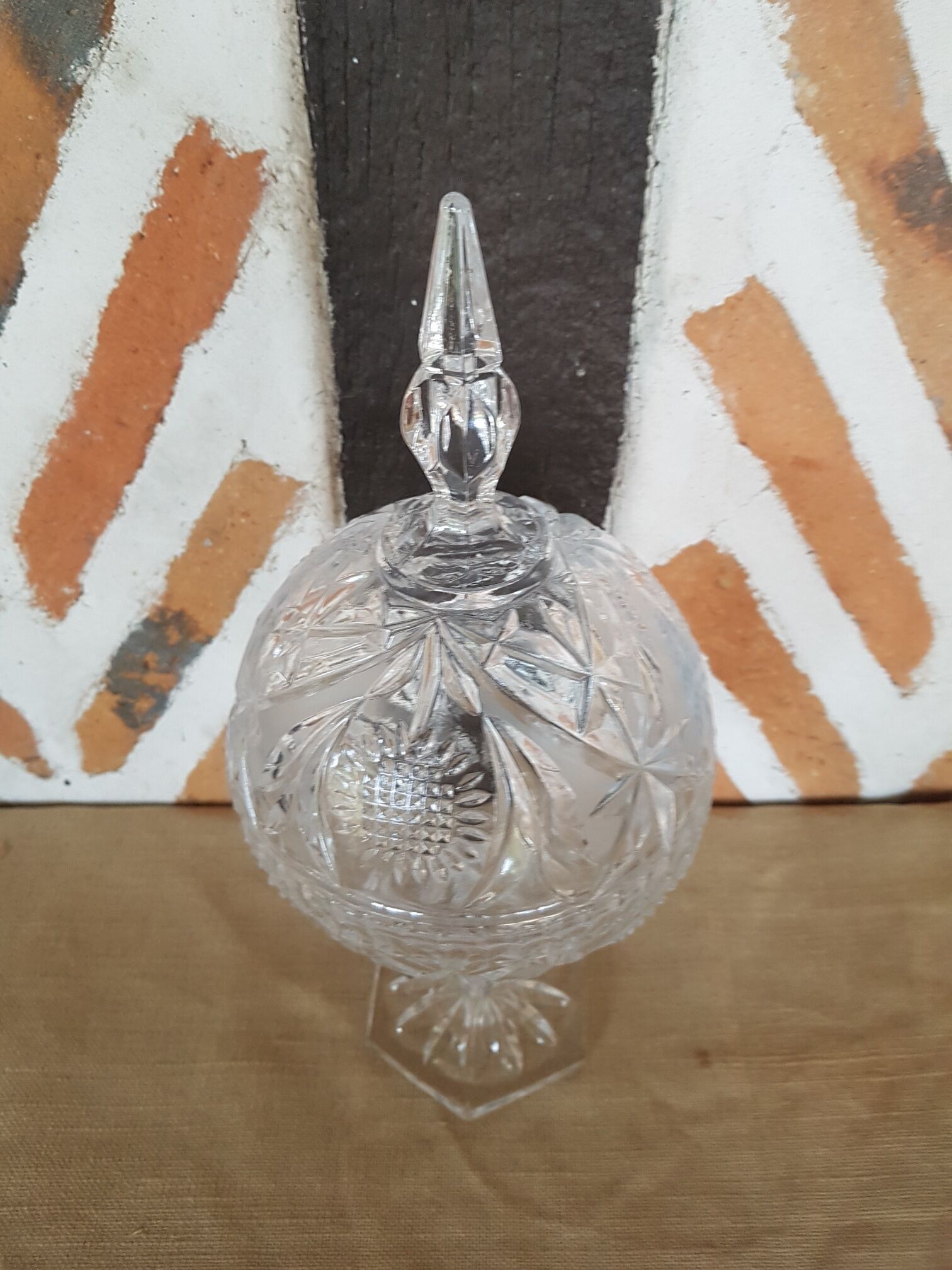 Large candy box chiseled crystal shape sphere