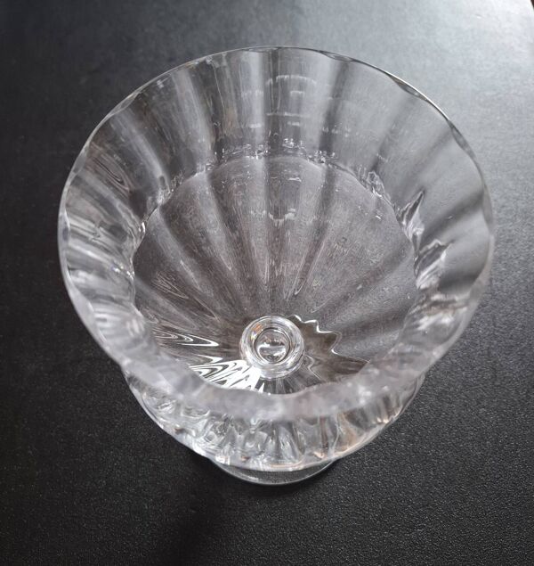 Coupe signée en cristal de Daum
