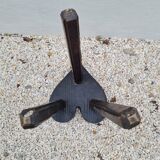 Heart tripod milking stool