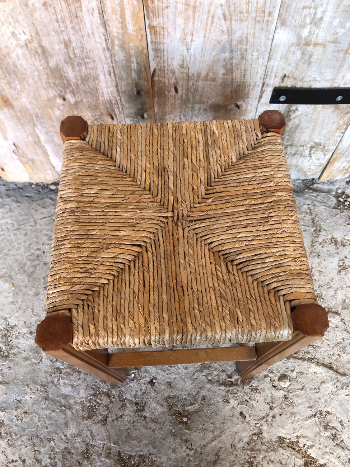 Wooden stool & mulched seat