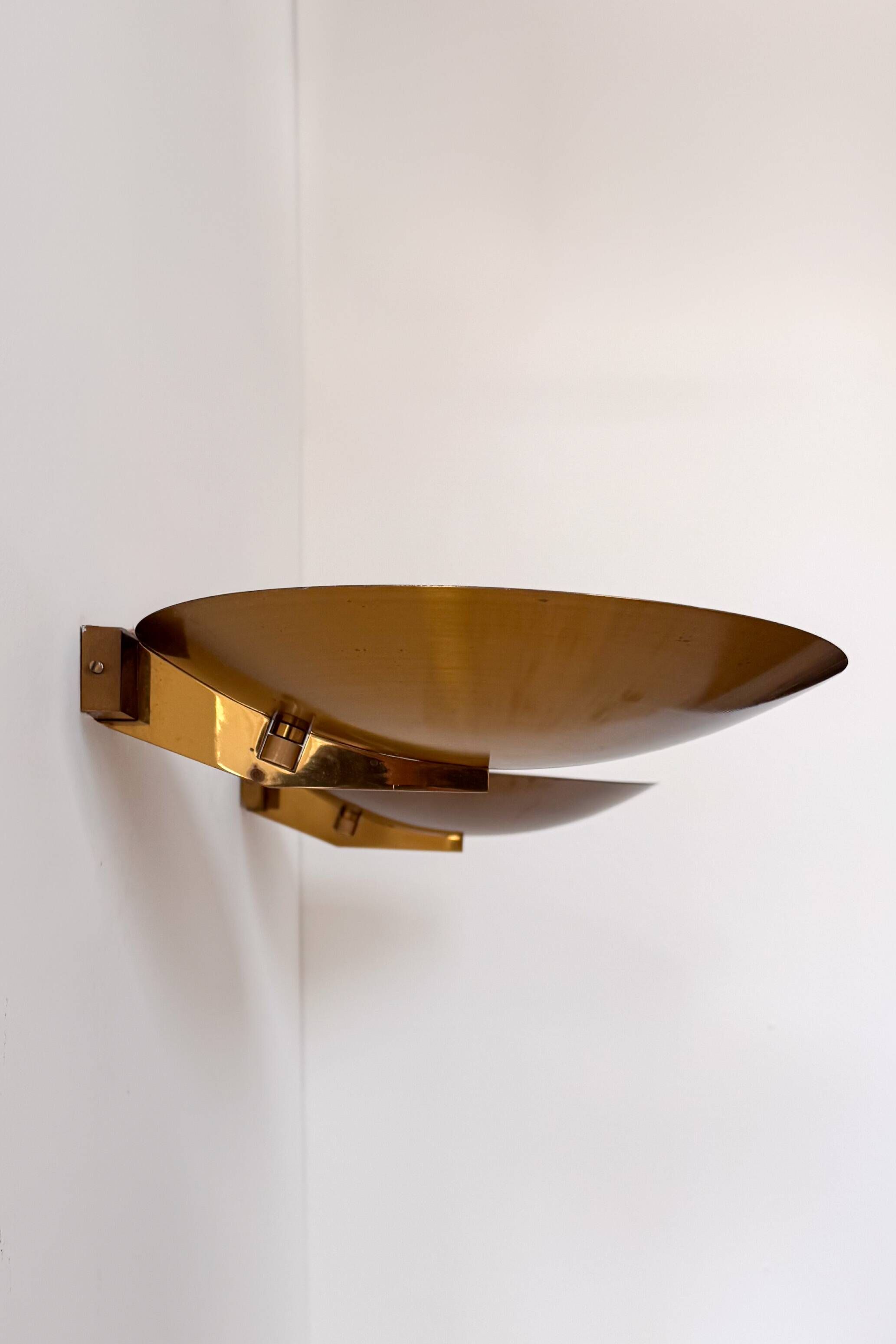 Pair of vintage brass wall lights, France 1970.