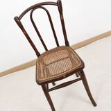 Ancienne chaise de bistrot en cannage