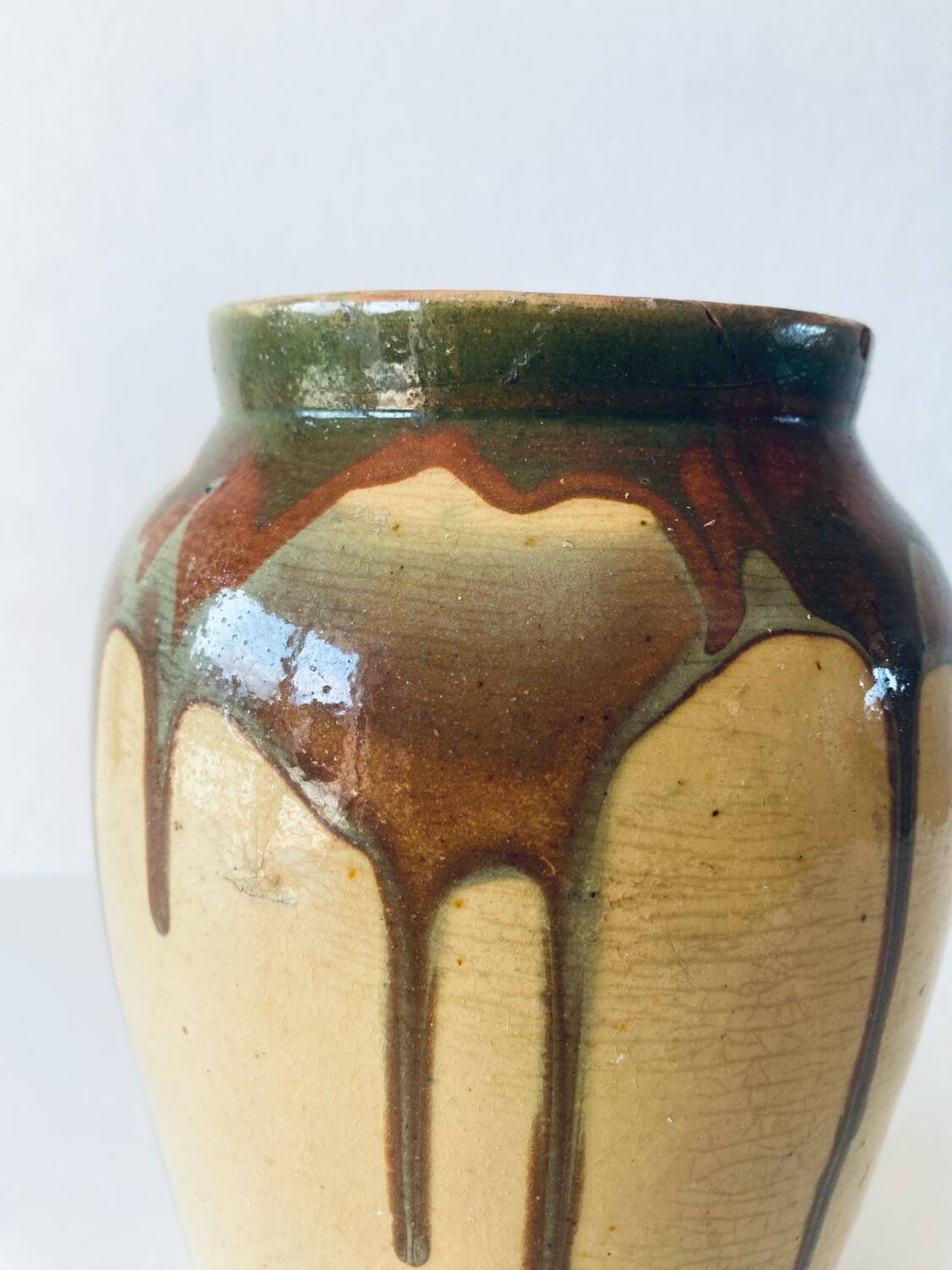 Vase ancien en terre cuite