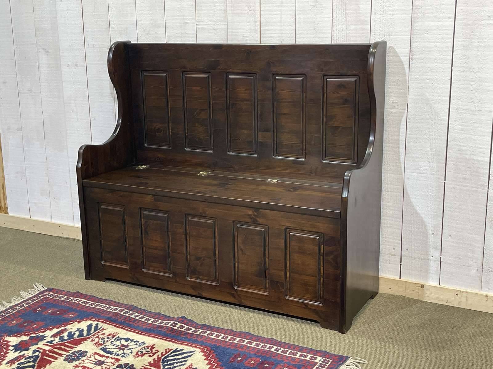 Banc coffre anglais en sapin moderne