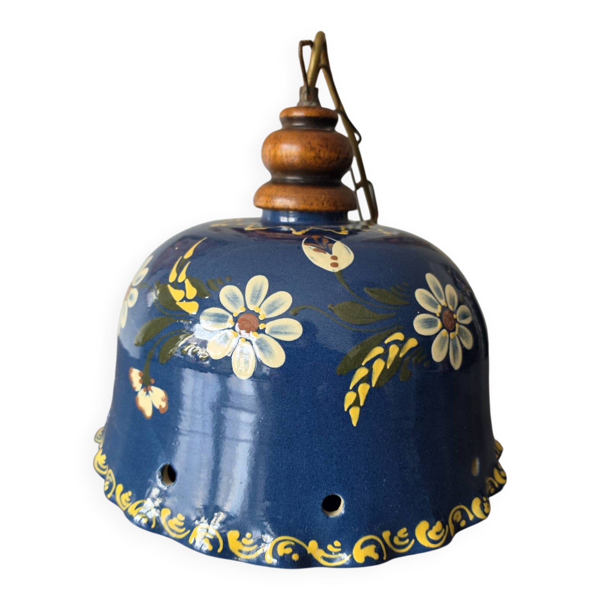 Old glazed ceramic suspension from Soufflenheim, Alsace.