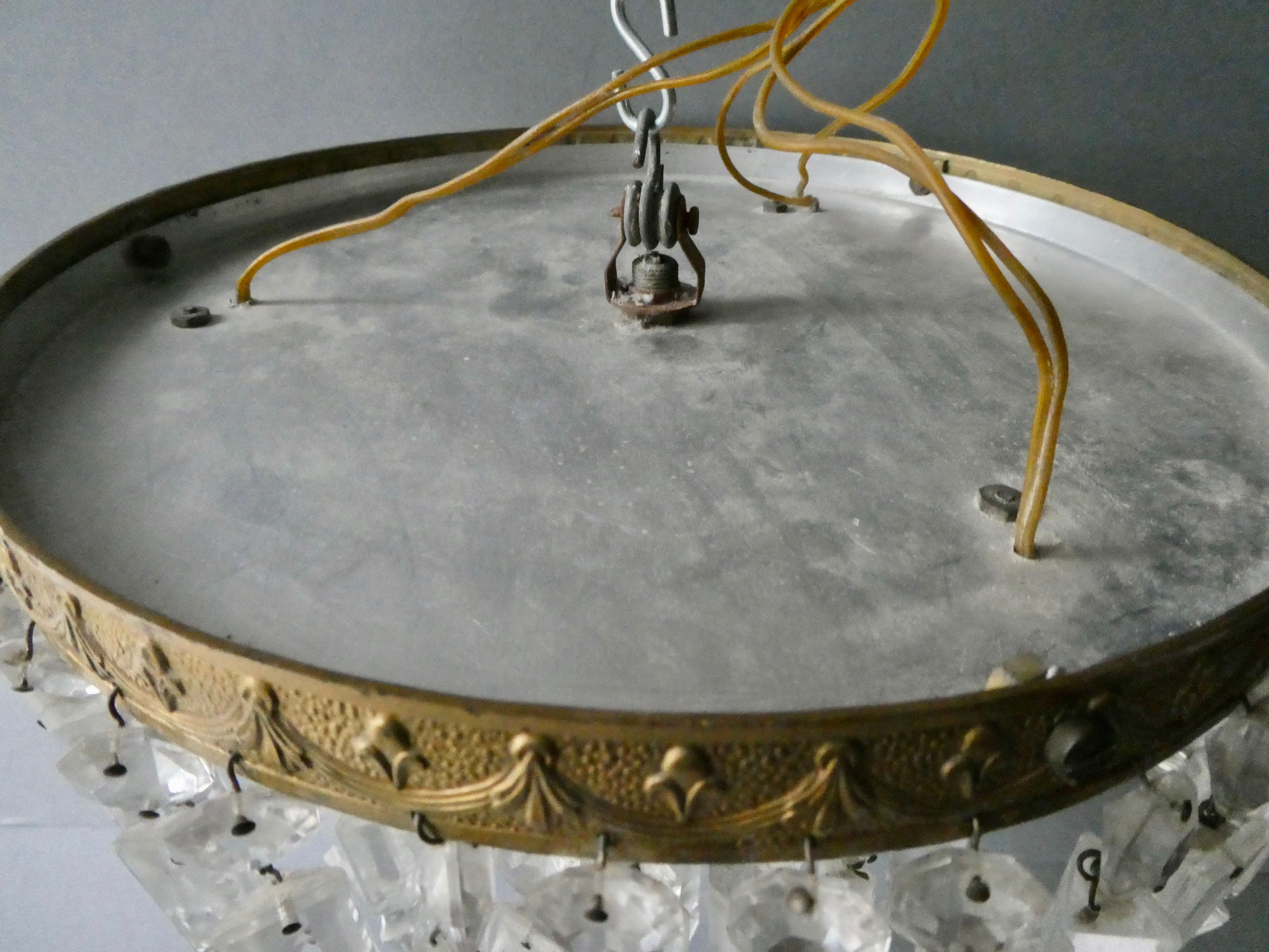 Luster with tassels and brass of the 60s-70s