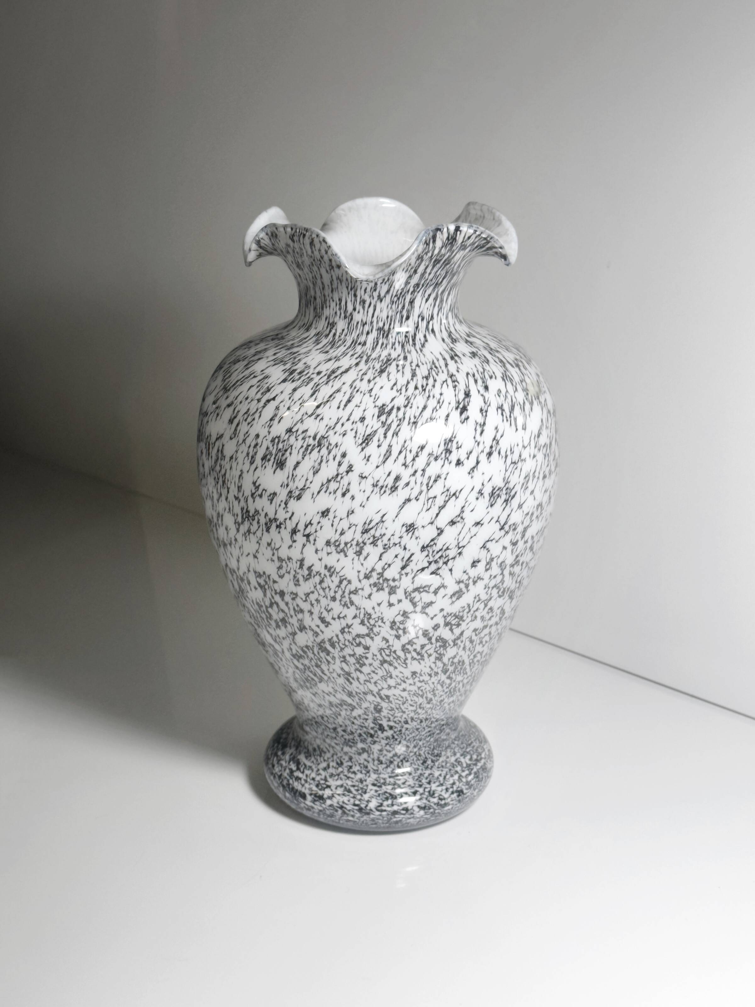 Grey speckled Murano glass vase - 1980s