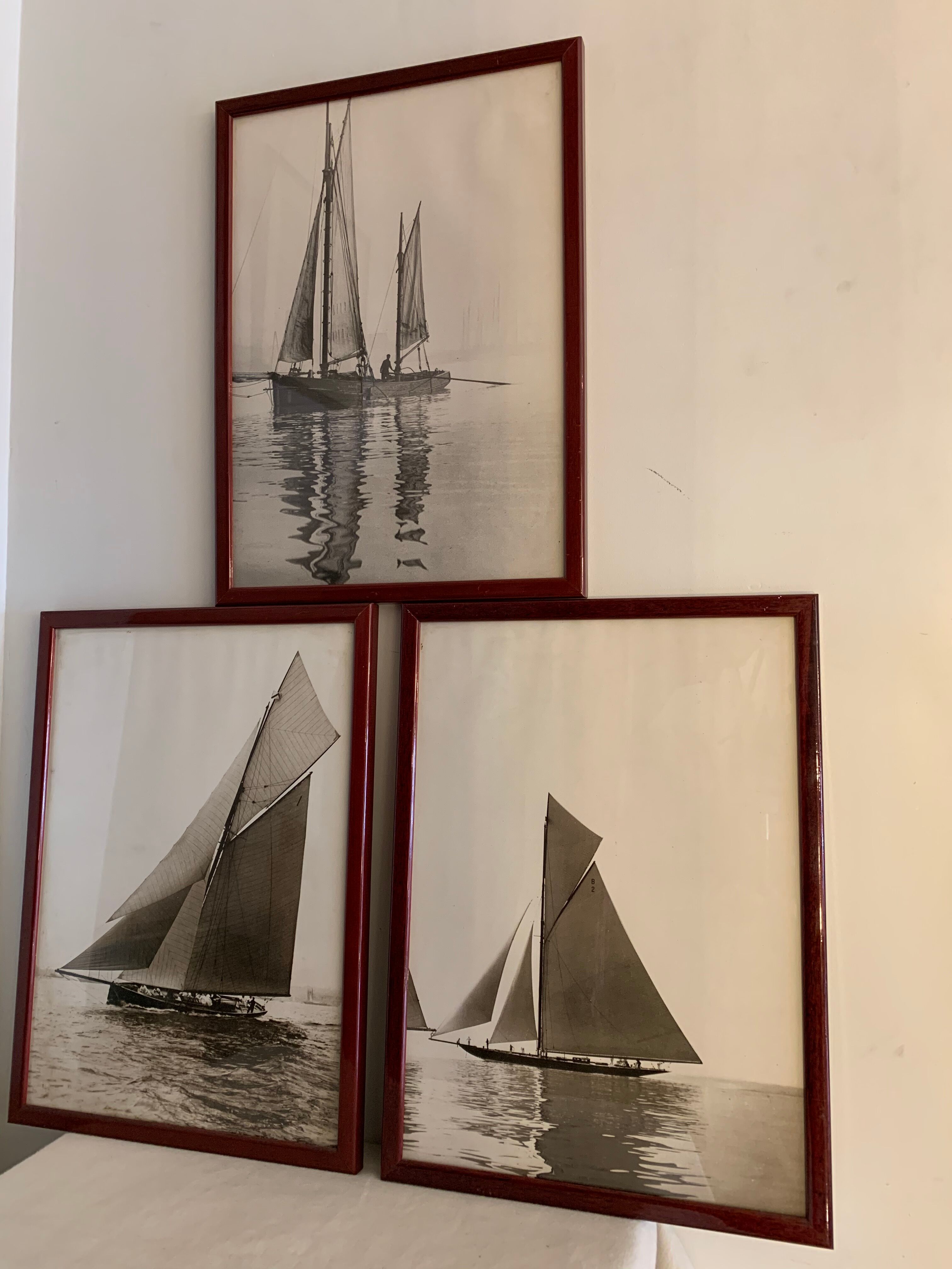 Lot of 3 photographs theme fishing ocean sails