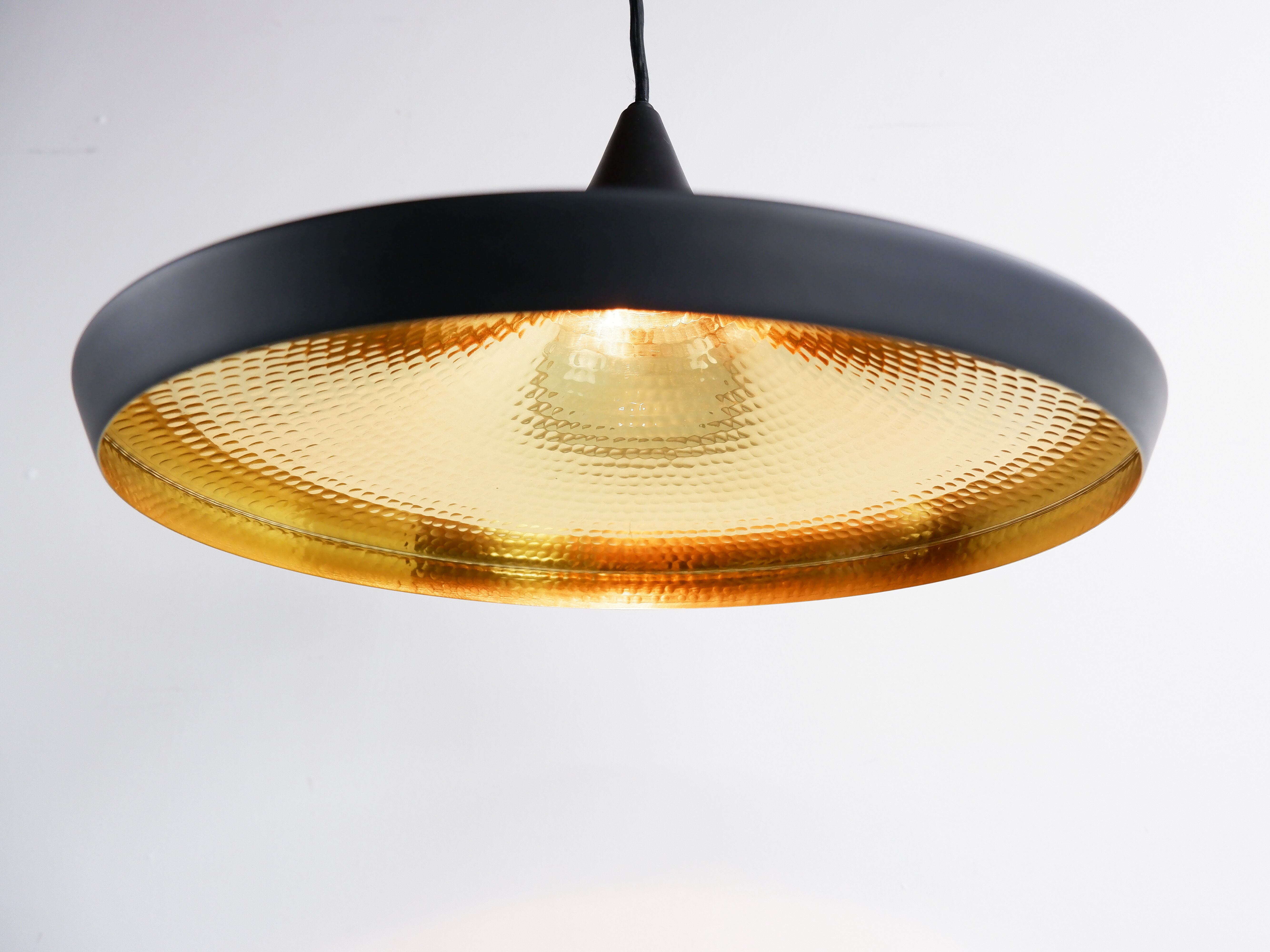 Tom Dixon pendant model Beat