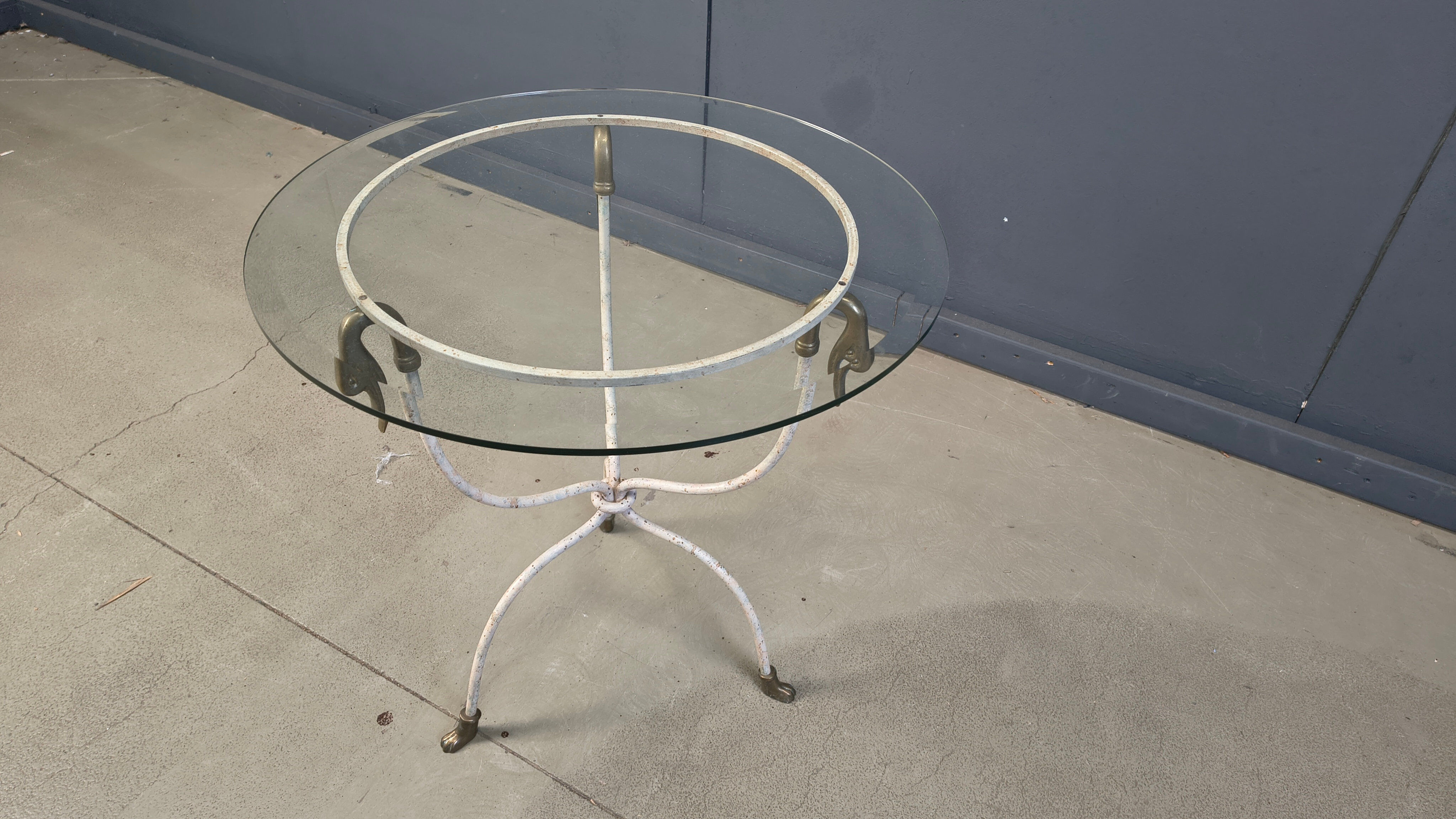 Mid-century Italian swan side table, 1970s