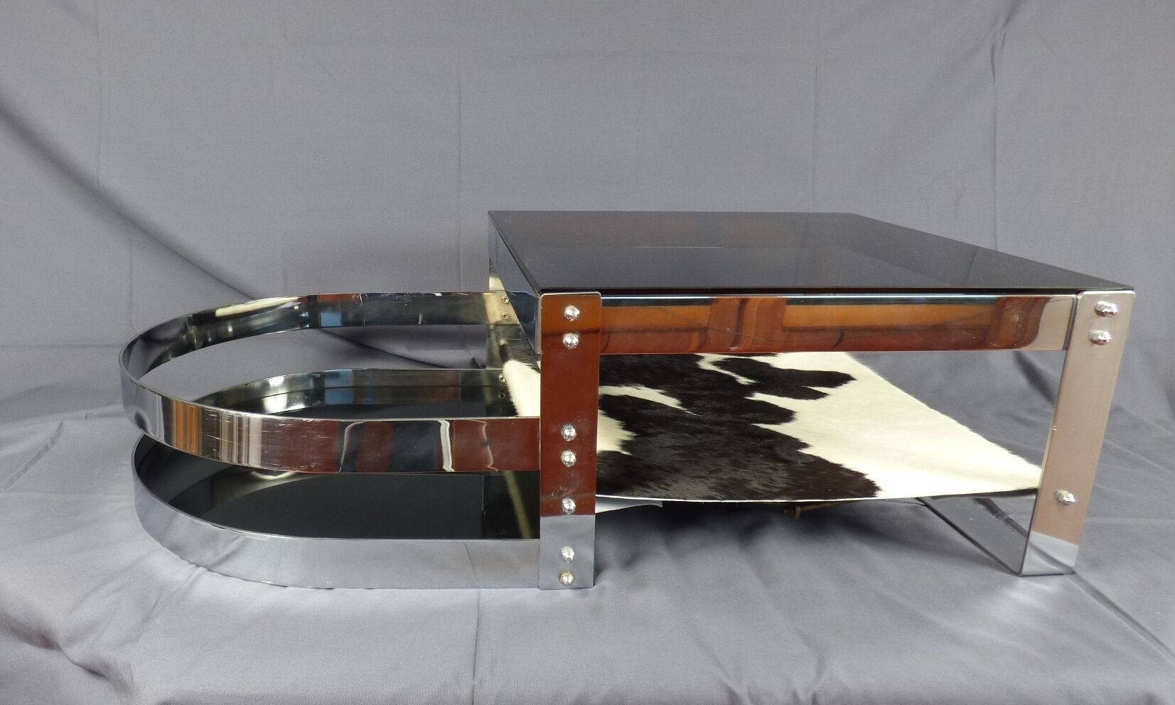 Table basse acier verre et peau, années 70