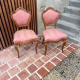 Paire de fauteuils anciens rose