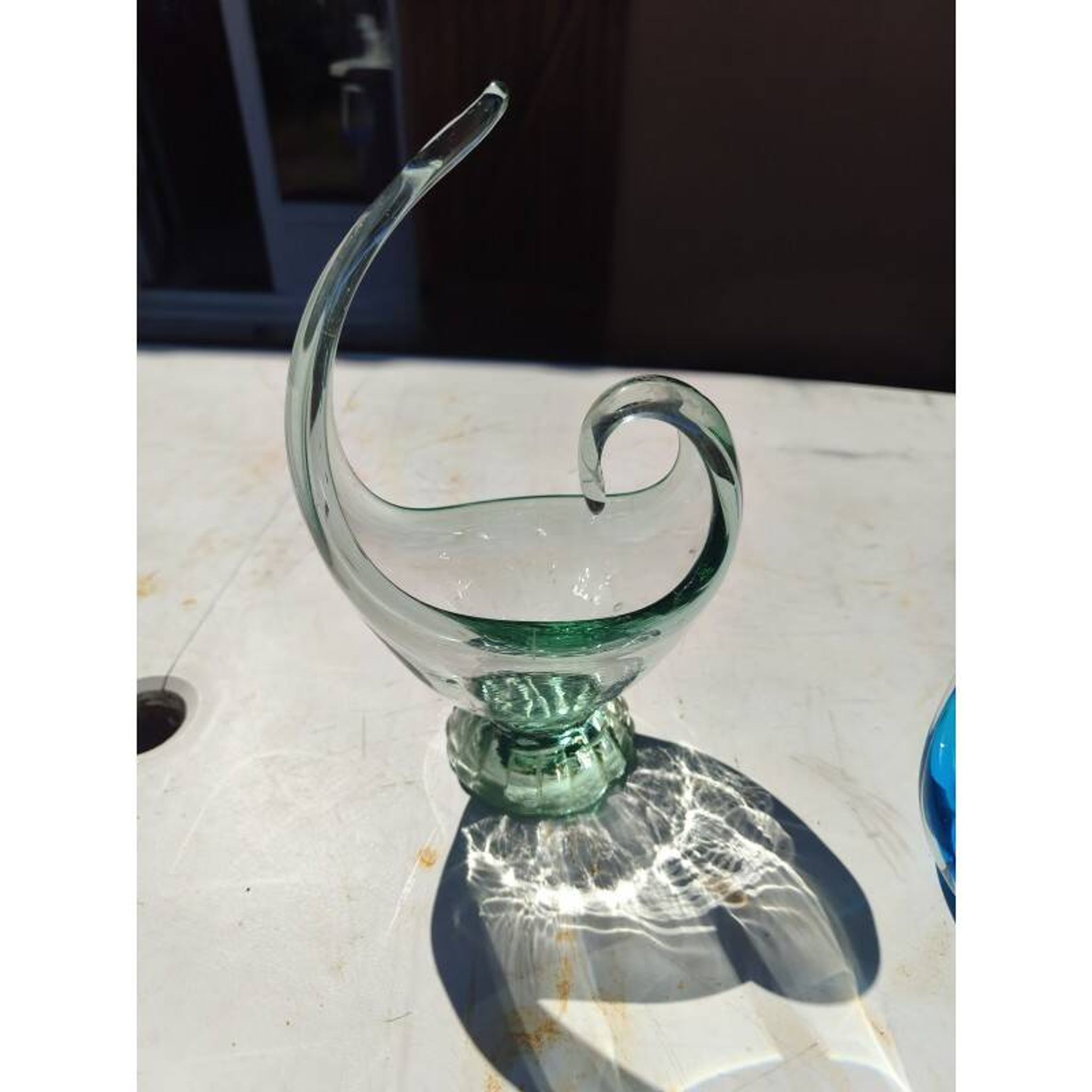 2 blue crystal and blown glass pocket vases