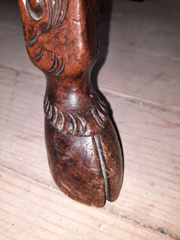 Paire de chaises anciennes pieds sabot