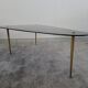 Table basse tripode en verre noir vintage