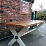Dining room table
