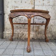 Half-moon console "Yueyazhuo", Huanghuali wood, Qing dynasty, circa 1790 – China