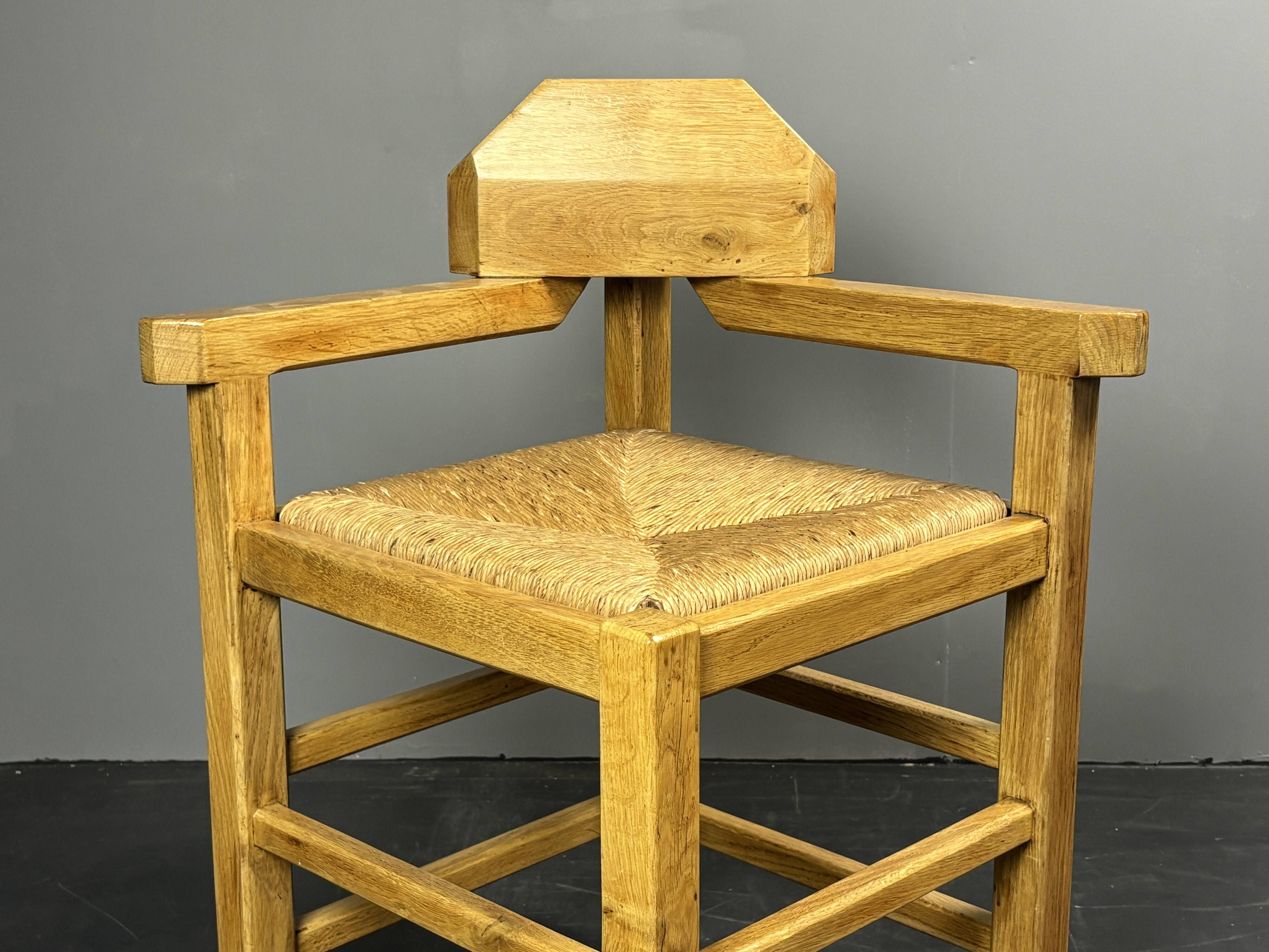 Dutch postmodern brutalist oak corner side chair with rush seat, 1970s