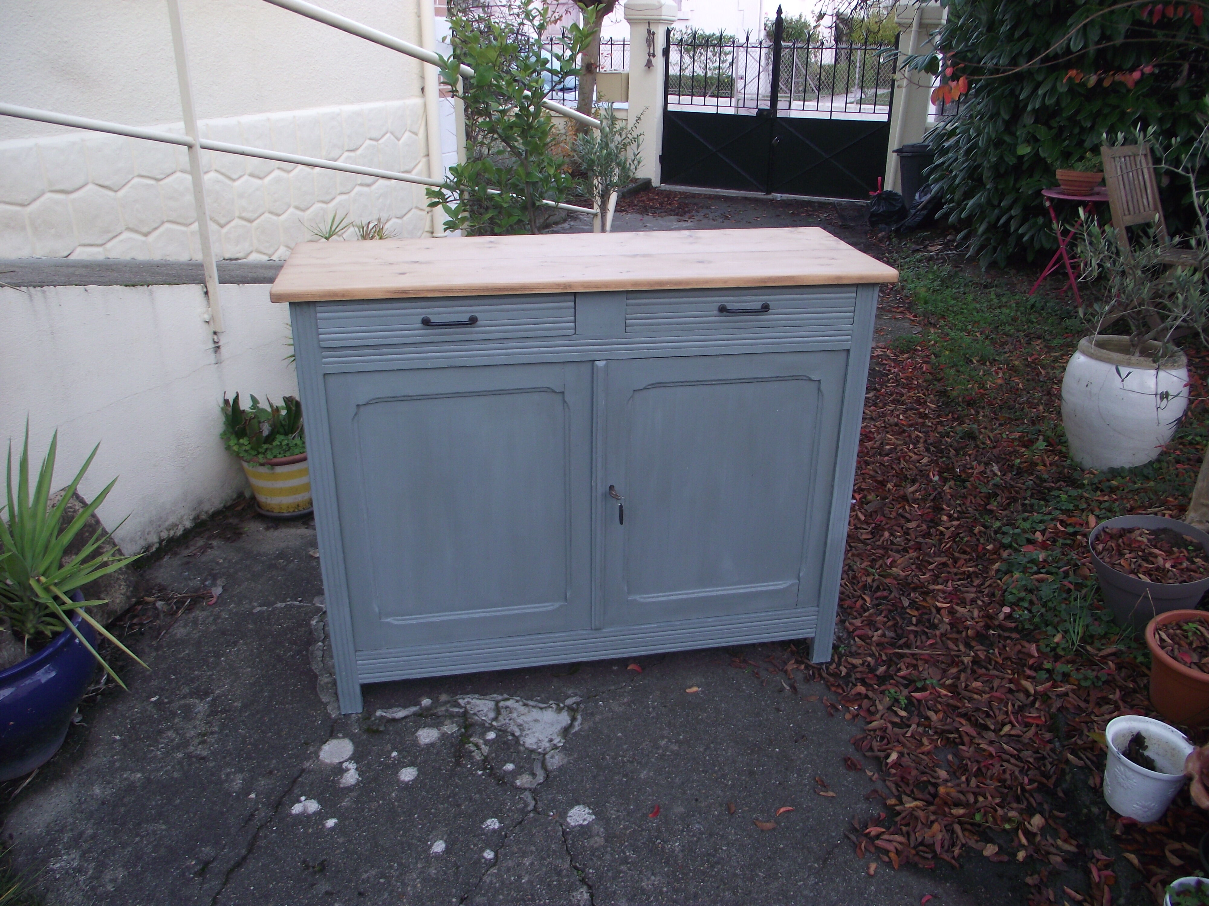 Parisian sideboard of the 30s 40s in painted fir