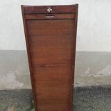 Cabinet binder 1 curtain