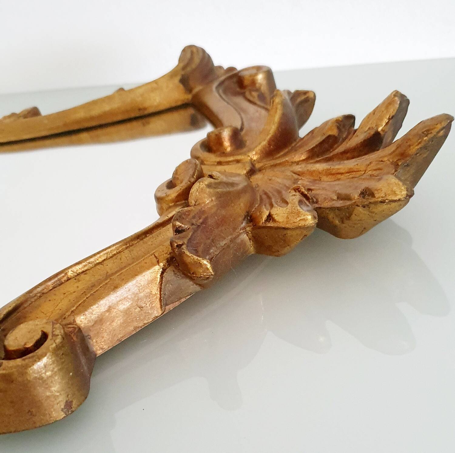 Baroque mirror gilded with gold leaf