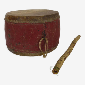 Tambour traditionnel chinois rouge à deux peaux dit tambour célèste, XIXème