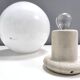 Lampe de table sphérique en verre soufflé de Murano blanc par La Murrina avec Murrines