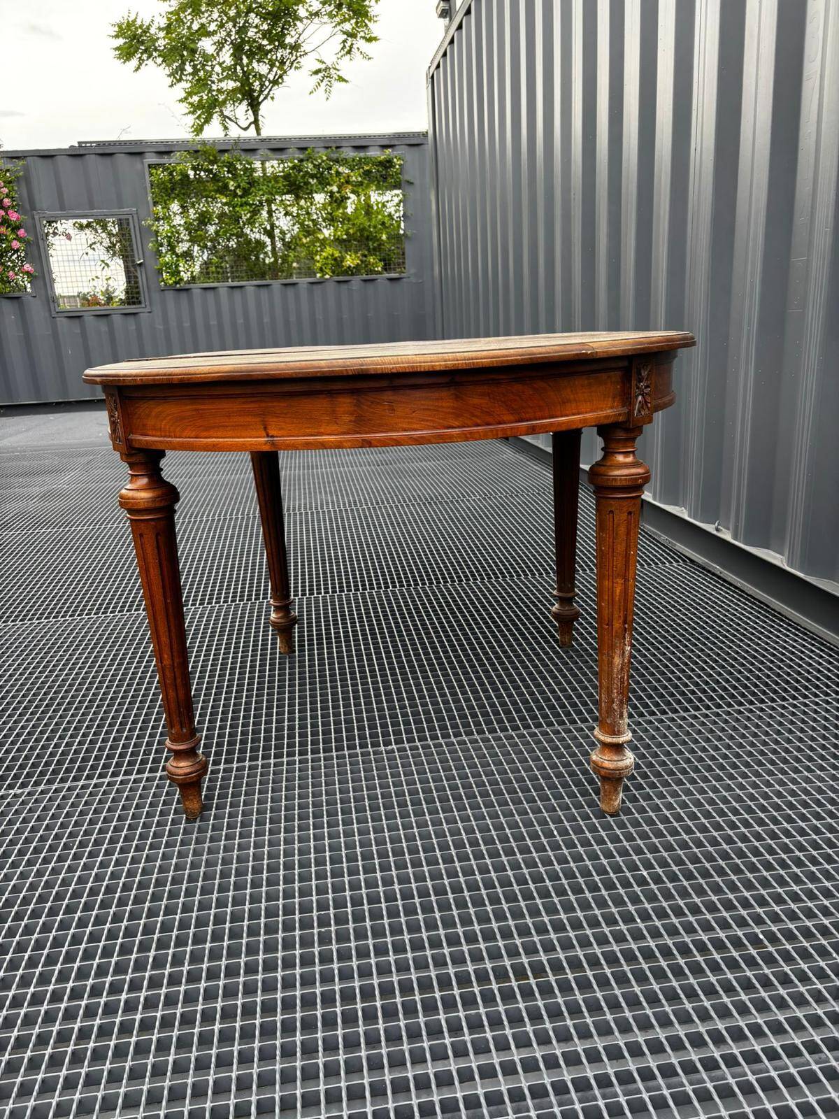 Antique solid wood table – rare model – Louis XVI style (circa 1920)