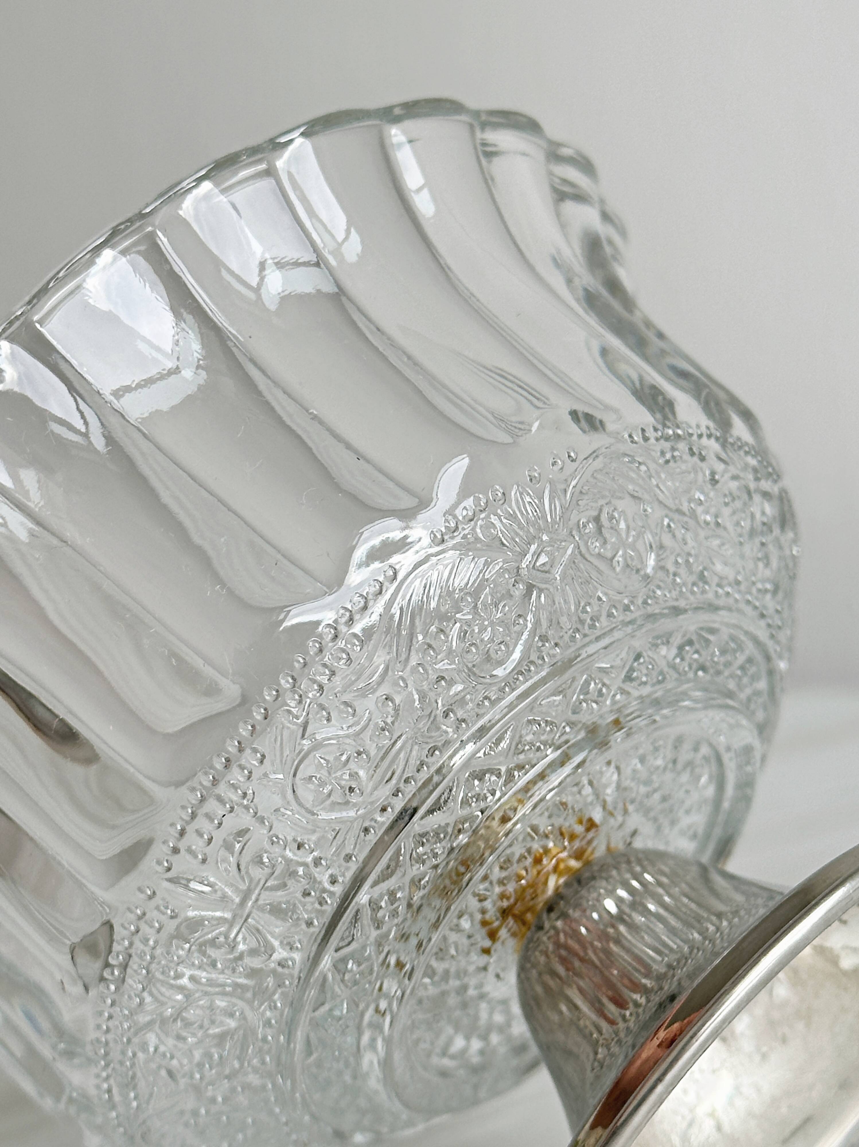 coupe sur pied verre et alu