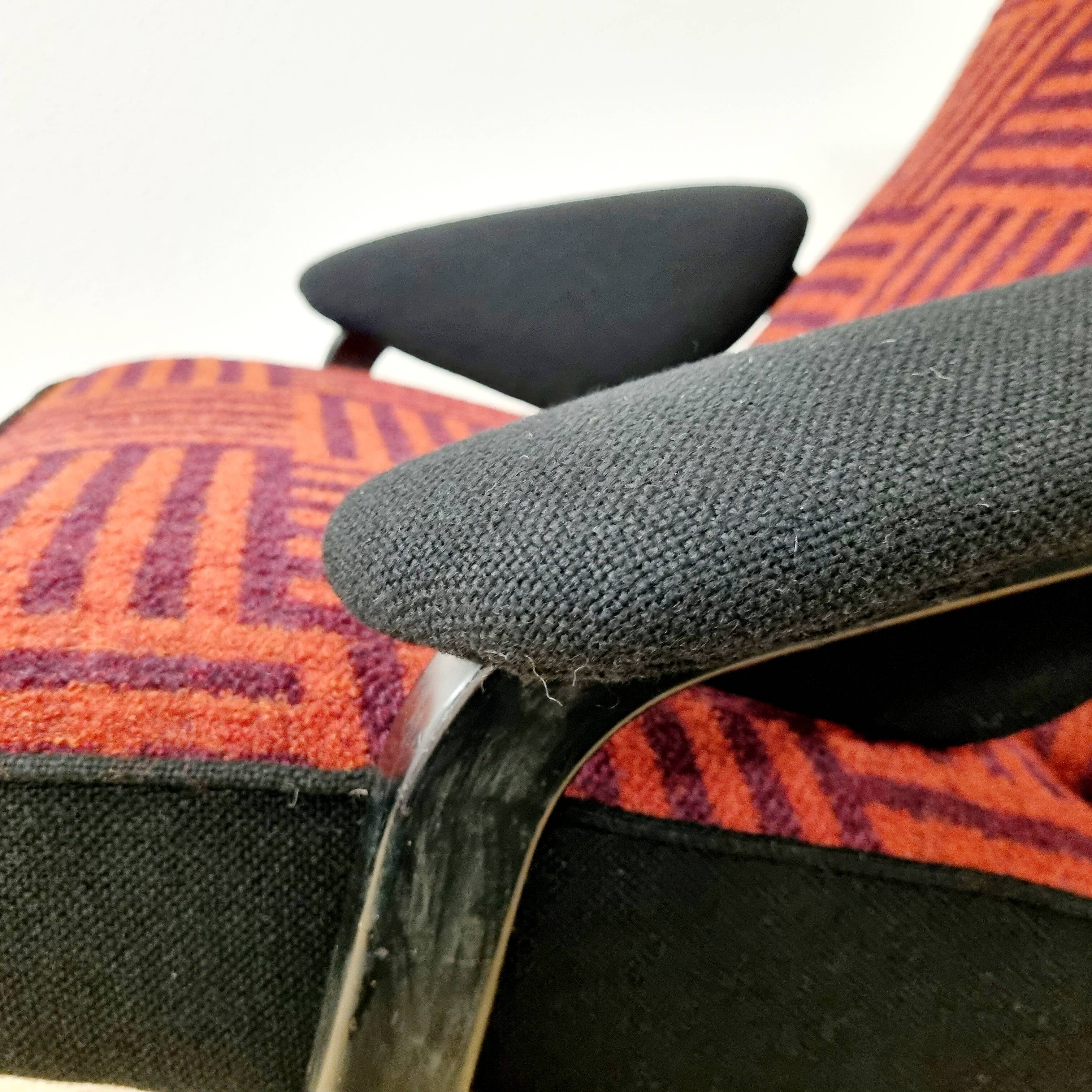 Fauteuil "N 137" by Theo Ruth for Artifort, 1950s restored