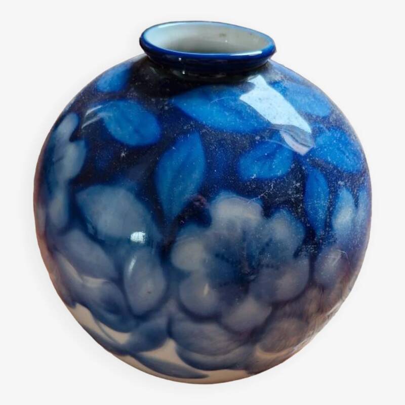 Tharaud ball vase