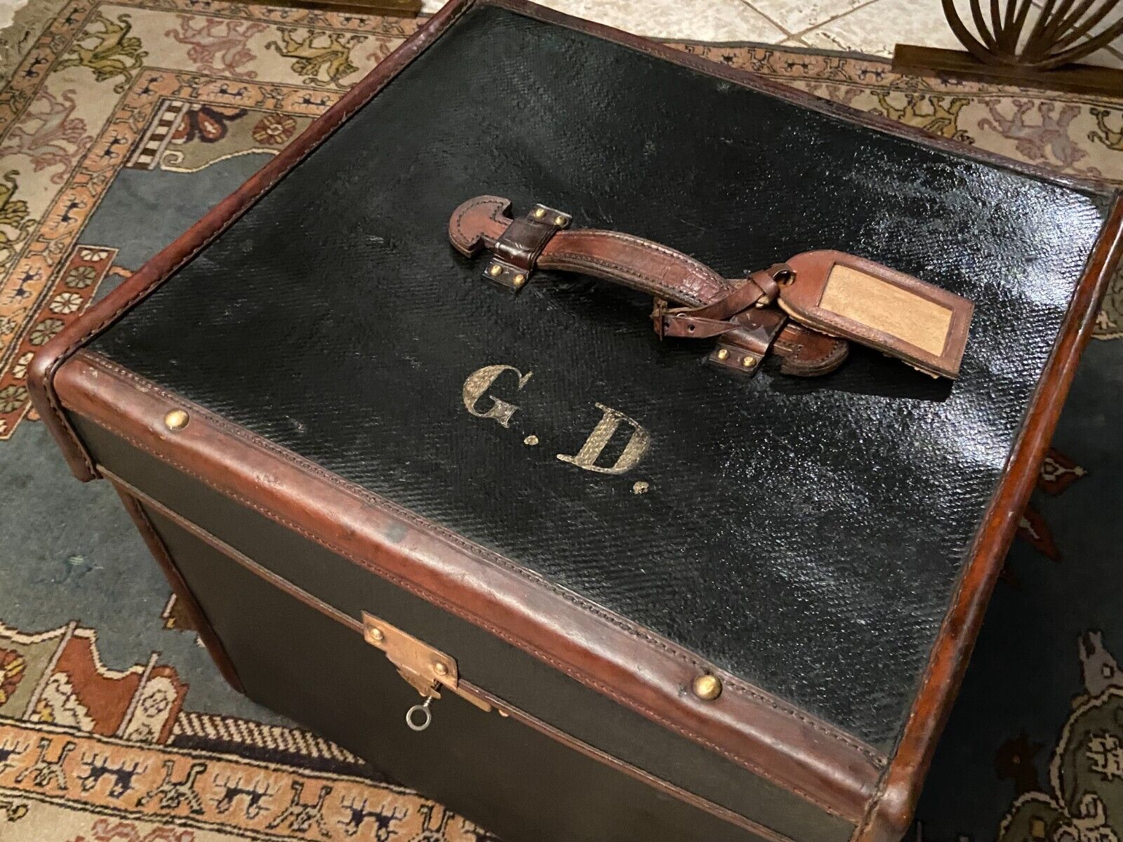 Travel trunk late nineteenth marked "At the start, Paris"