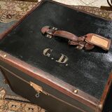 Travel trunk late nineteenth marked "At the start, Paris"