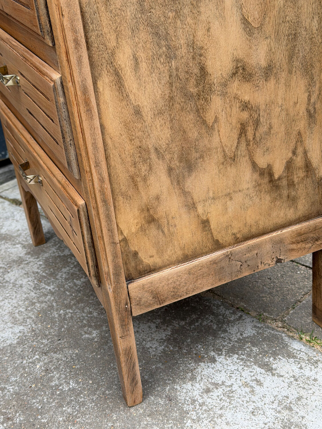Art Deco glass-fronted Parisian buffet in raw wood