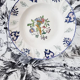 Ancienne assiette en céramique du XVIIIe siècle de Rouen France avec corne d'abondance