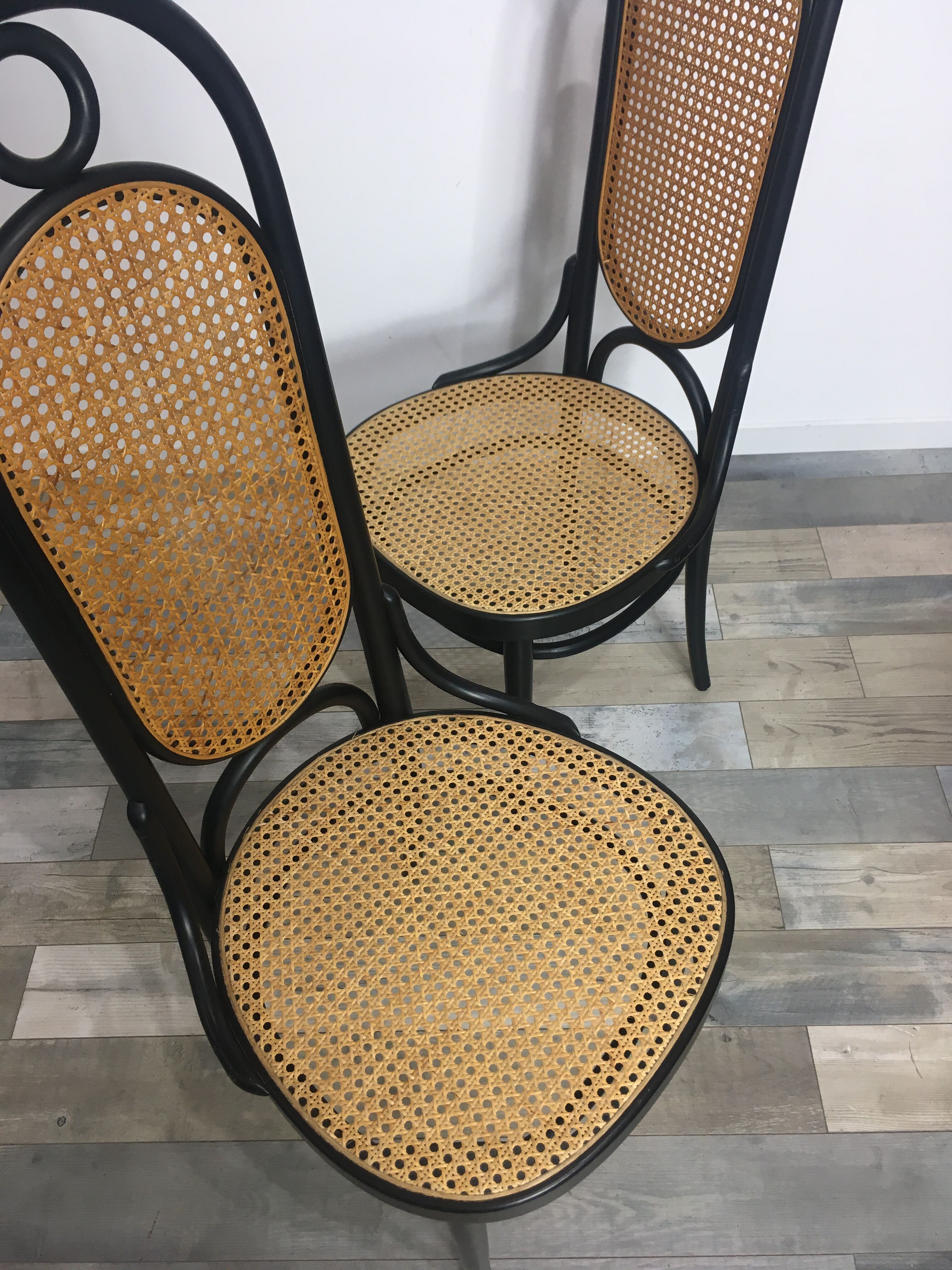 Pair of black lace-lace thonet chairs and model canage No.17 or Long John