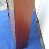 Étagère vintage vitrée