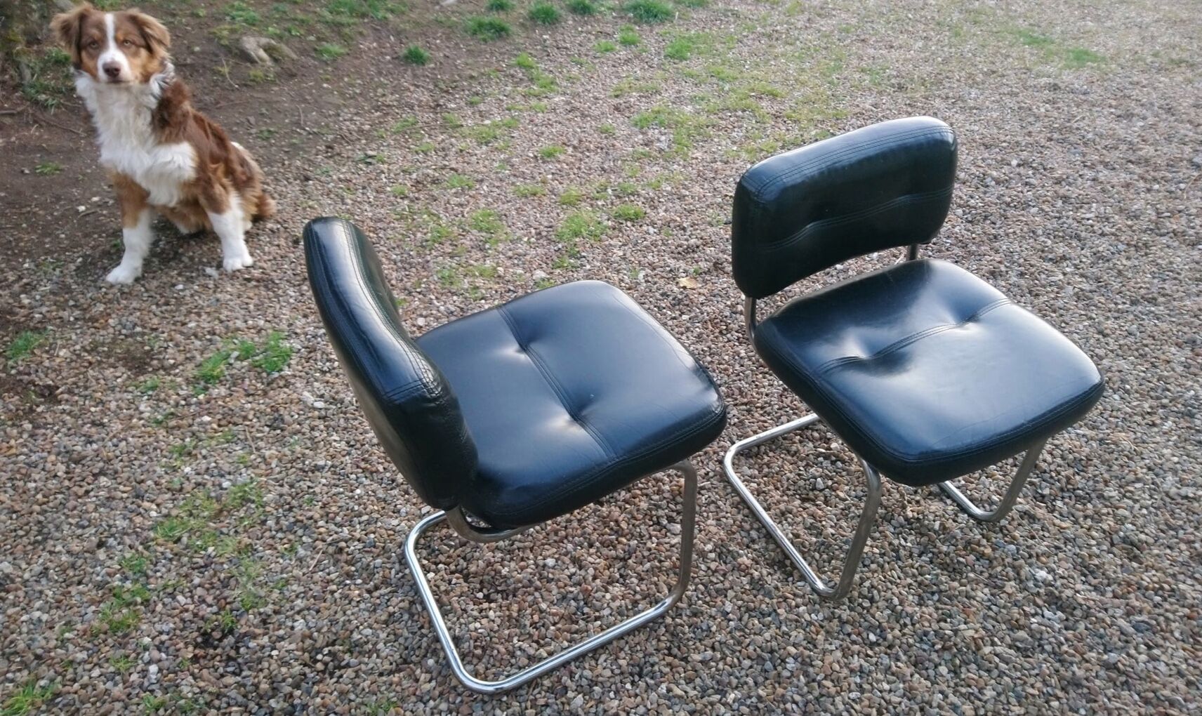 Pair of vintage armchairs 70 black