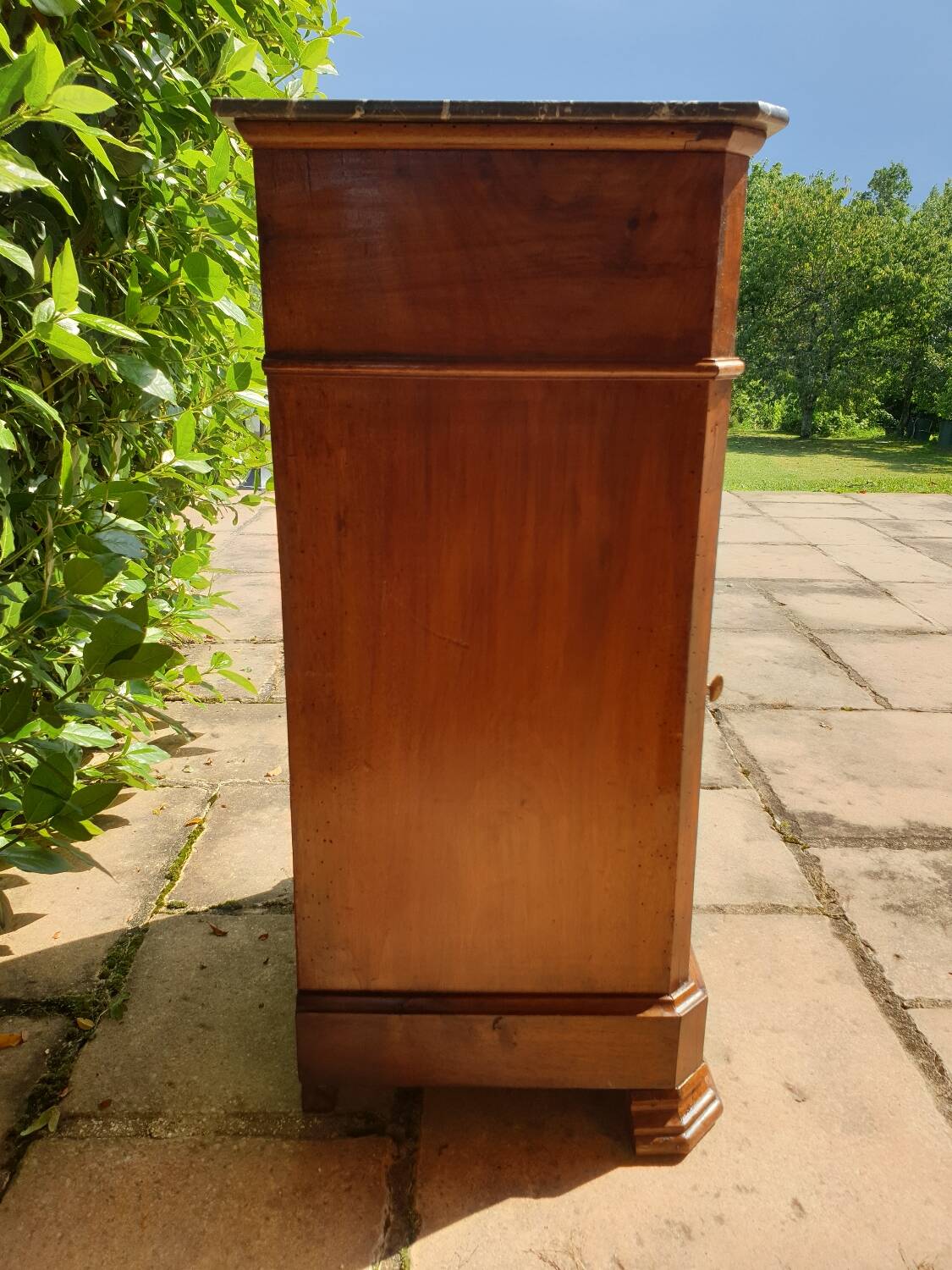 Table de chevet noyer