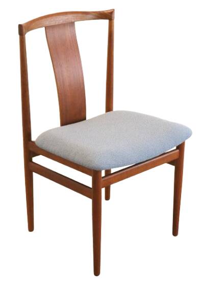 Set van 4 Henning Sørensen voor Danex eetkamerstoelen 'Vordingborg'