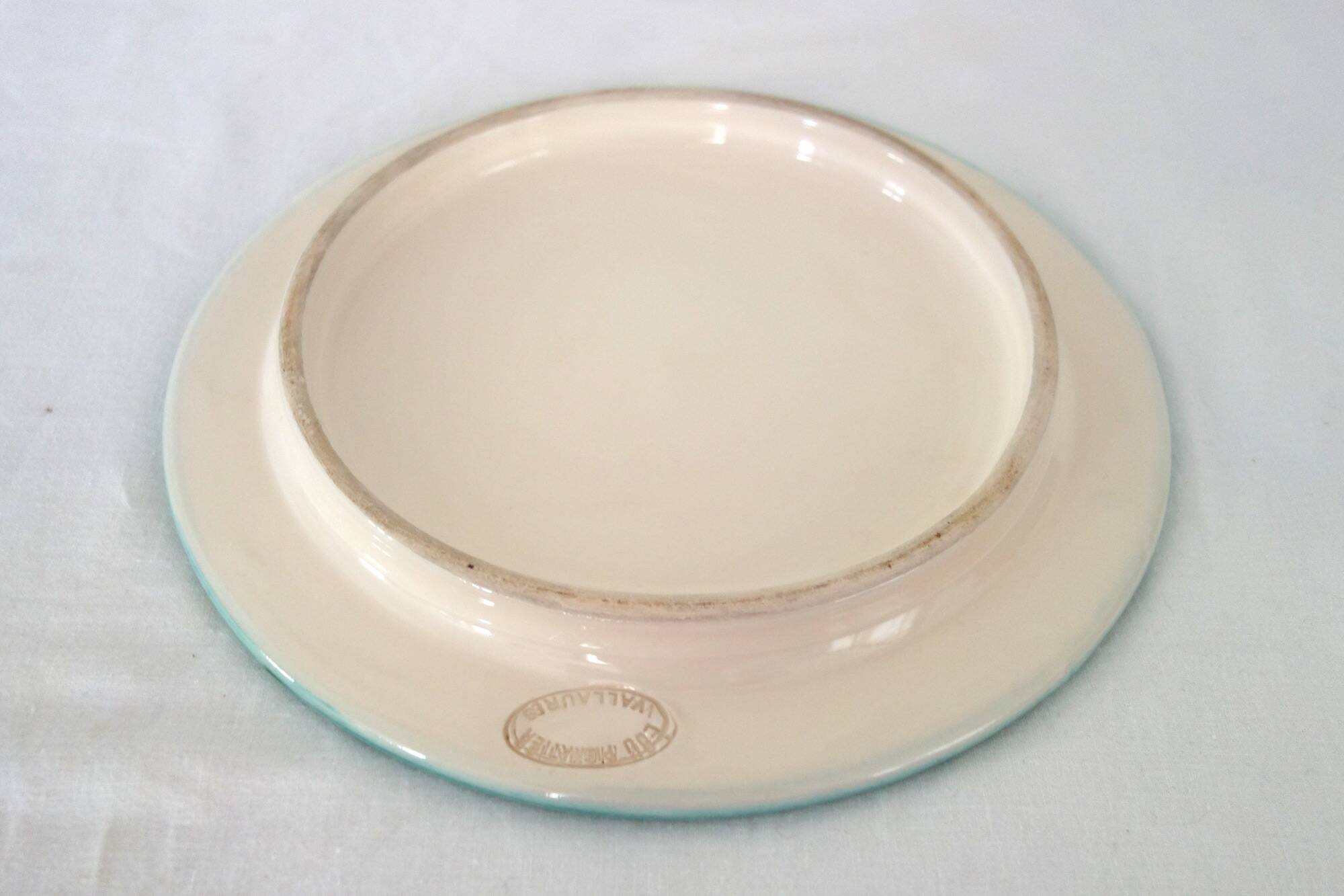 Assiette en céramique Lou Pignatier, Vallauris