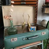 Set of 2 vintage suitcases
