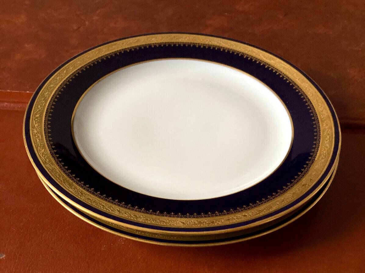2 Limoges porcelain plates decorated with fine gold