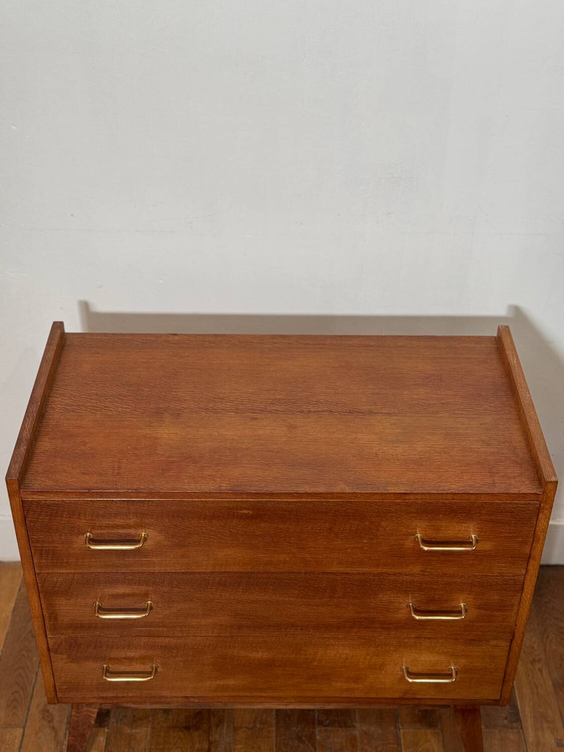 Vintage chest of drawers with compass feet